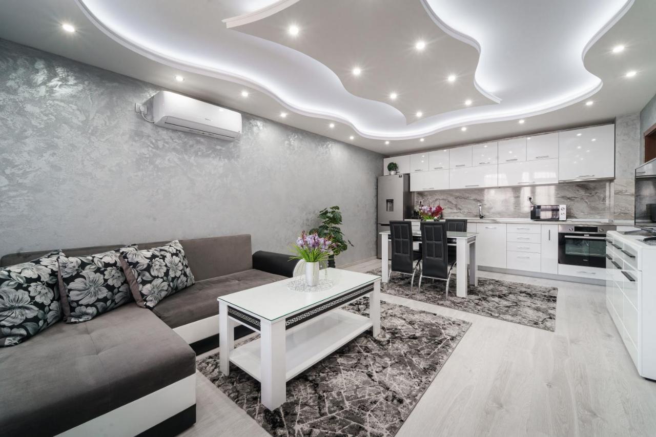 City Apartments - A Brand New Luxury & Comfy 2 Asenovgrad Exterior photo